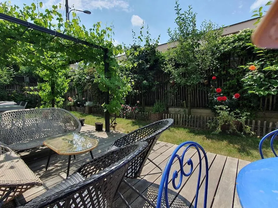 Duplex, Piano, Billard, Ping-Pong, Jardin Apartment Geneva Switzerland
